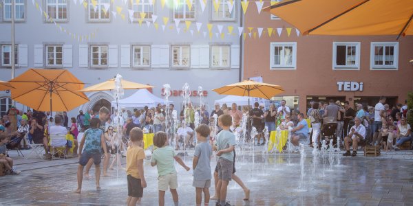 Isnyer Feierabendmarkt Schüttelbrot & Stracciatella auf dem Marktplatz & dem Roßmarkt