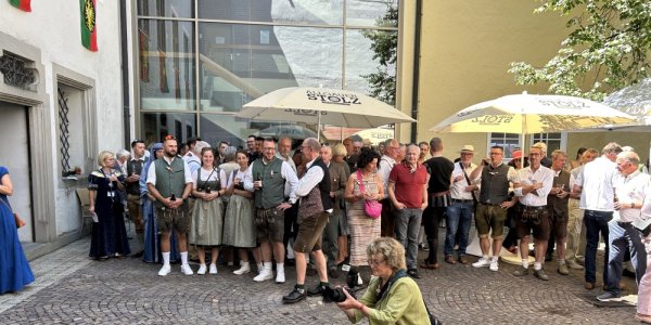 Gäste beim Kinderfestempfang Isny