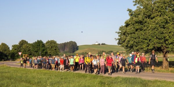 Morgens bei der Pilgerwanderung