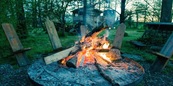 Lotta-lagerfeuer-stockbrot - Isnyer Literaturtage 2026