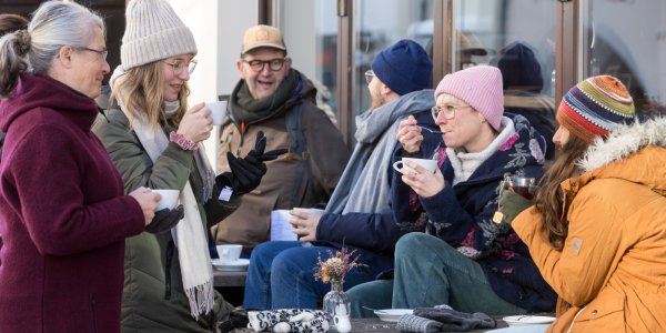 Einkehren in Isnys Gastronomie bei der kulinarischen Stadtführung durch die Innenstadt, jeden dritten Samstag im Monat.