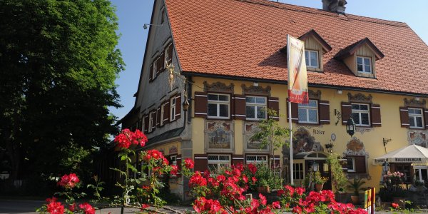 Der historische Gasthof Adler in Isny-Großholzleute