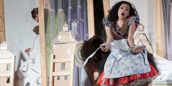 Isny Opernfestival: Bild aus der Inszenierung von Ariadne auf Naxos