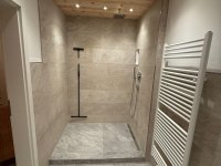 Bad Scheibe Dusche fehlt noch