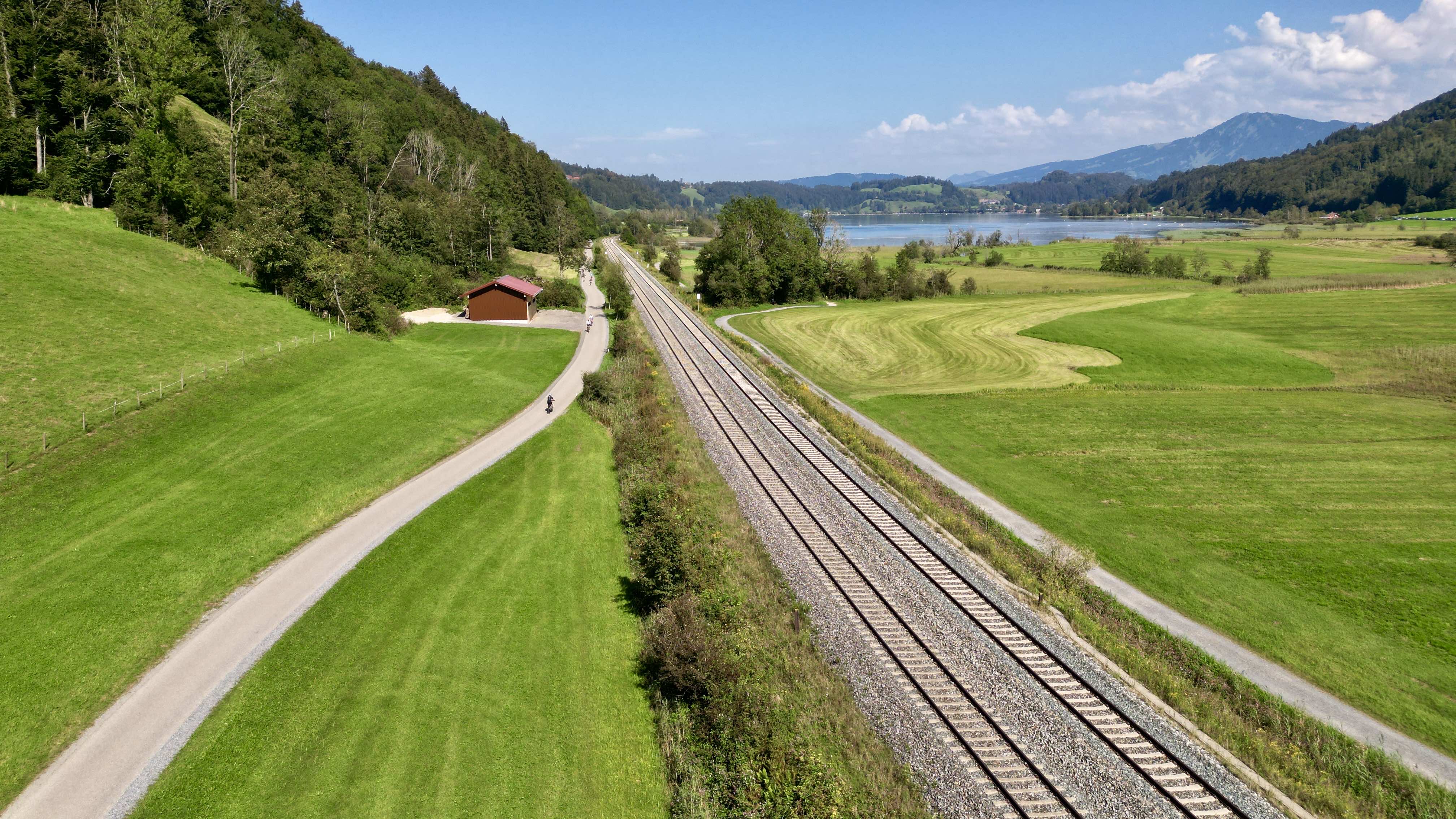 Auf dem Weg nach Sonthofen kommen Sie am Großen Alpsee vorbei