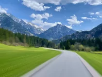 Auf-der-Giebelhausstrasse-kurz-nach-Hinterstein.jpeg