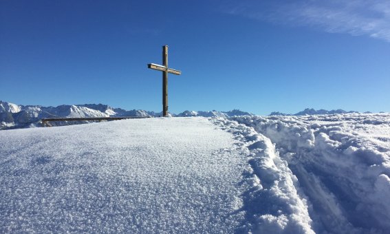 Das Ofterschwanger Horn im Winter