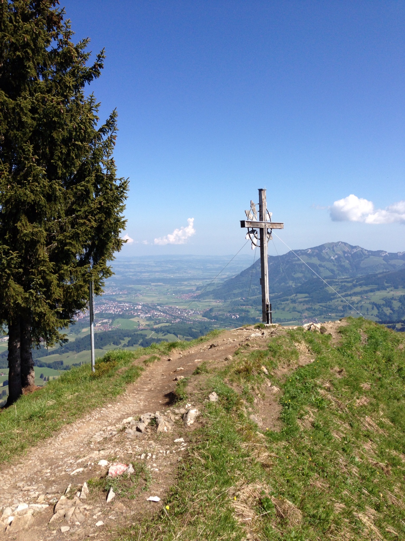 Gipfelkreuz am Sonnenkopf