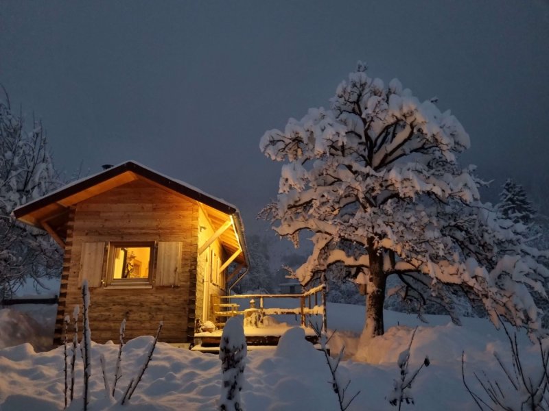 Tiny House im Winter