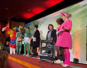 Urmel Theater Laternen