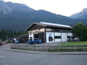Das Firmengebäude im Industriegebiet Steinach