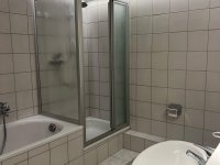 Bad Dusche