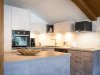 Kurhotel-jakob-fuessen-im-allgaeu-unterkunft-ferienwohnung-kueche 001