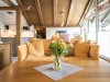 Kurhotel-jakob-fuessen-im-allgaeu-unterkunft-ferienwohnung-wohnbereich-sitzecke 007