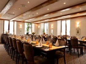 Festsaal Restaurant Hotel Weisses Kreuz in Breitenbach