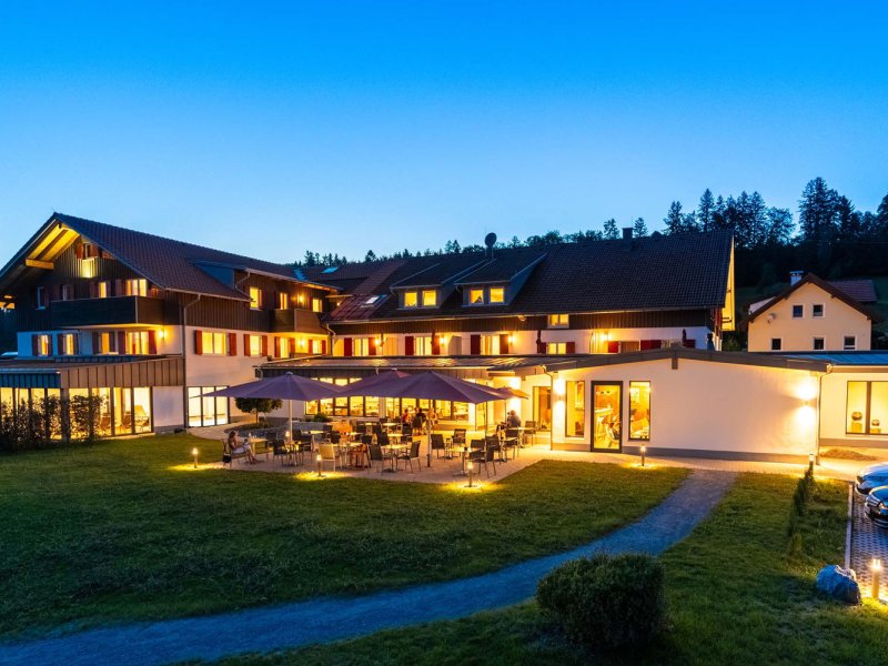 Naturhotel-sontheim-nacht-aussen