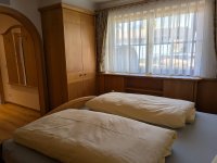 Schlafzimmer 1 EG 3