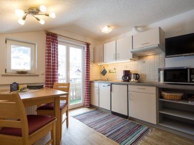 Kochen und Essen  in der Whg. Heuberg