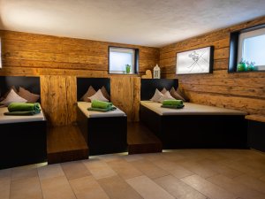 Mucha-landhaus-spa-sauna-ruhebereich-Ferienwohnungen-Hoernerdoerfer