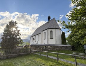 Schoellanger-Burg-Kapelle-Ferienwohnung-Bolsterlang