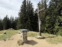 Gipfelkreuz-Weiherkopf-Wanderung-Sommer-Bolsterlang-Mucha