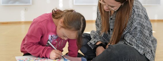 Der Familienunterstützende Dienst (FUD) ermöglicht eine Auszeit für Familien durch verlässliche und kompetente Betreuung der Kinder mit Behinderung.