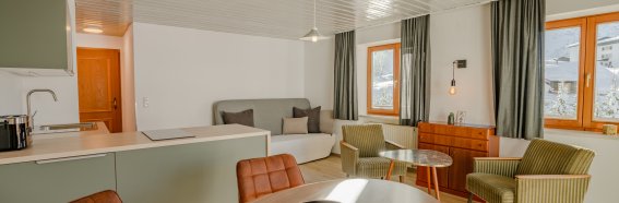 Appartement 3 %22Frieden%22 Wohnzimmer und Küche Berge Natur Österreich Aussicht