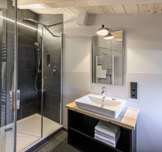Loretto- Badezimmer Wohnung Josef