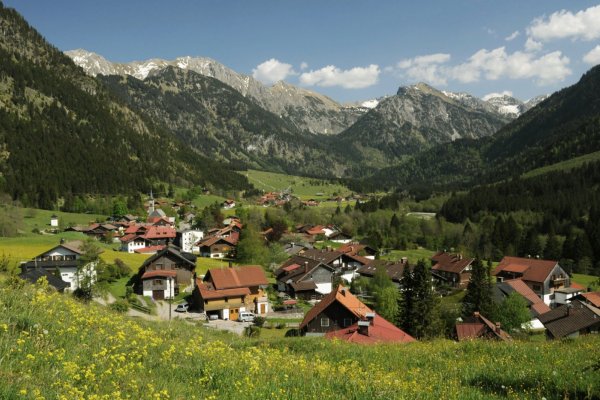 Bad Hindelang Tourismus Wolfgang B. Kleiner  Ortsansicht Hinterstein