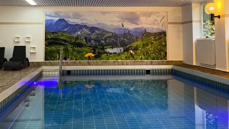 Hallenbad