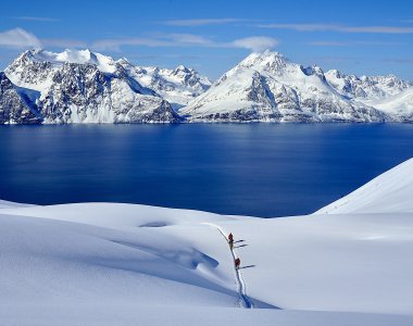 Skitour Lyngen Alps - Sorbmegaisa -