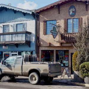 strassenszene, pick-up truck, smithers, kanada