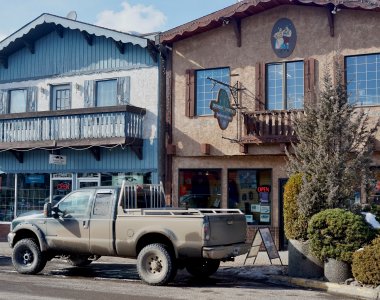 strassenszene, pick-up truck, smithers, kanada