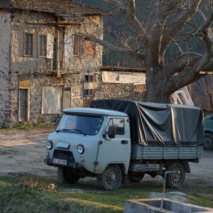 Dorfszene im Südpirin