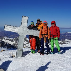 Pico de Aneto 3.404 m - höchster Ski-Gipfel Pyrenäen