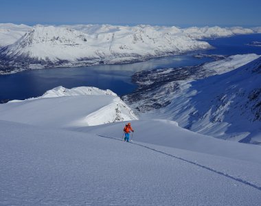 Skitour auf den Jiehkkevarri / Lyngen Alps