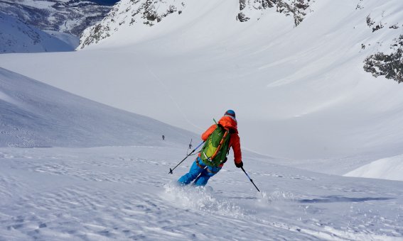 Abfahrt über Blåsengletscher  Lyngen Alps