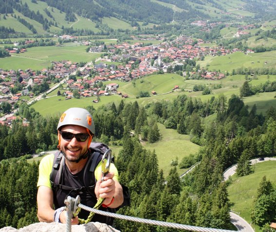 Ostrachtaler-klettersteig-kletterer