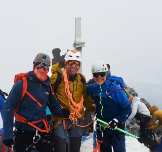 Ortler, 3 Bergsteiger am Gipfel