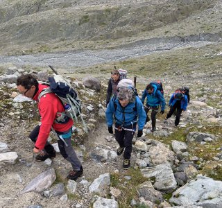 Gruppe Bergsteiger, Wanderweg, Silvretta