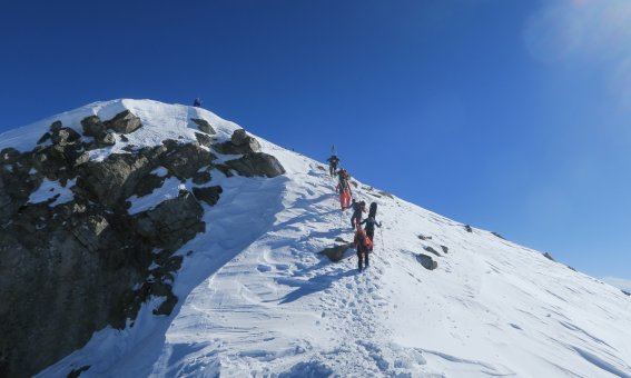 Aufstieg zum Dautov, die letzten Meter vor dem Gipfel