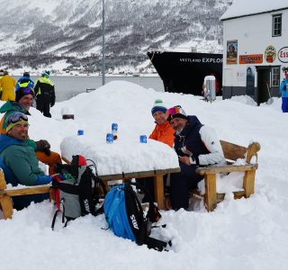 Apres Ski Hamnes Uløya