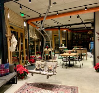 hotel foyer, tische, teppich, sessel