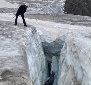 gletscherspalte, spaltenbergung, 2 personen