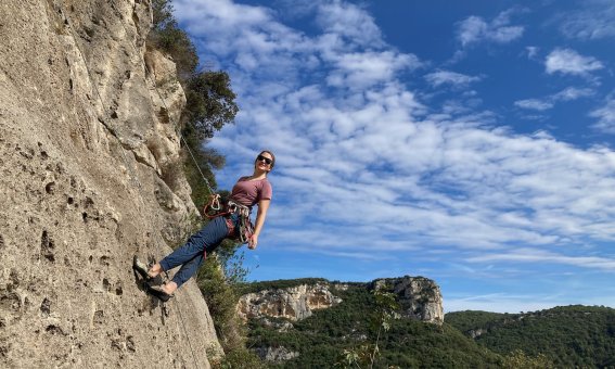 kletterin, abseilen, fels, himmel, wolken