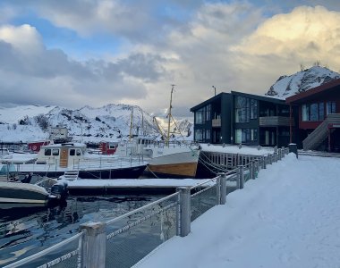 hafen, häuser, wasser, schiffe, schnee