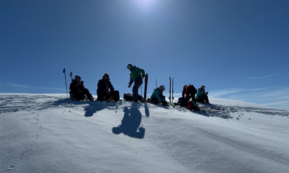 Gipfel Skarven 1.048 m, Romsdalfjord