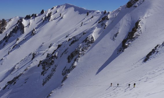 4 skitourengeher, devils couloir, Erciyes Dagi