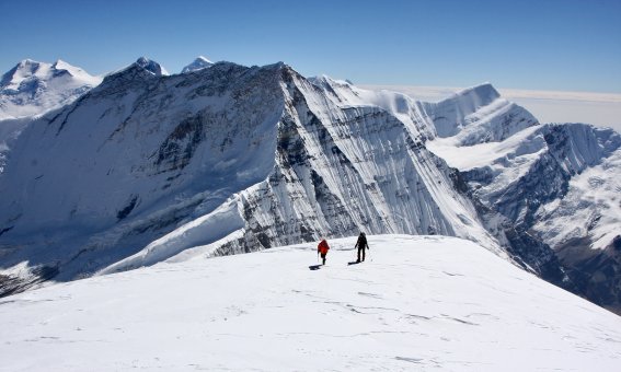 Putha Hiunchulli, gipfelgrat