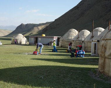 yurtencamp, Tash-Rabat